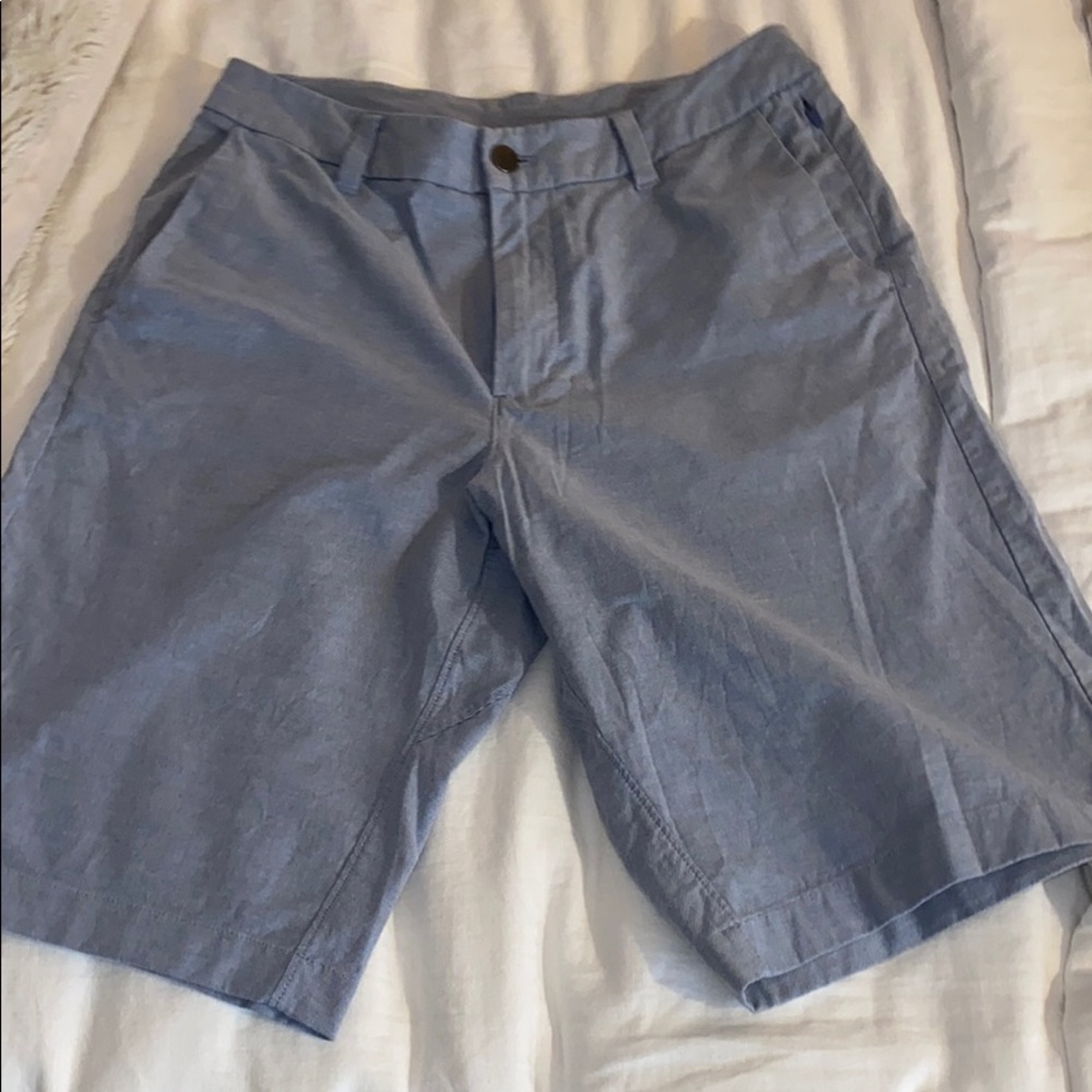 Lululemon men’s 9 inch light blue shorts